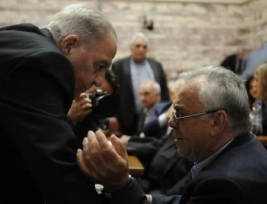 Εσωτερική διαμάχη Δραγασάκη - Φλαμπουράρη στον ΣΥΡΙΖΑ με φόντο τα «κόκκινα δάνεια»